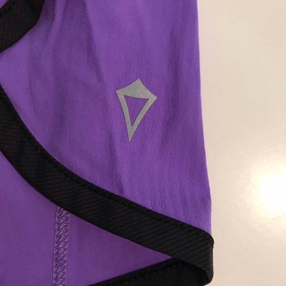 Ivivva by Lululemon shorts - Picture 3 of 5